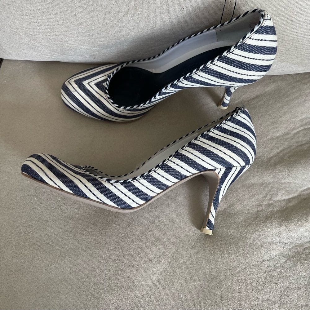 Alexander McQueen Striped Pumps – EU 37 - Picture 6 of 13
